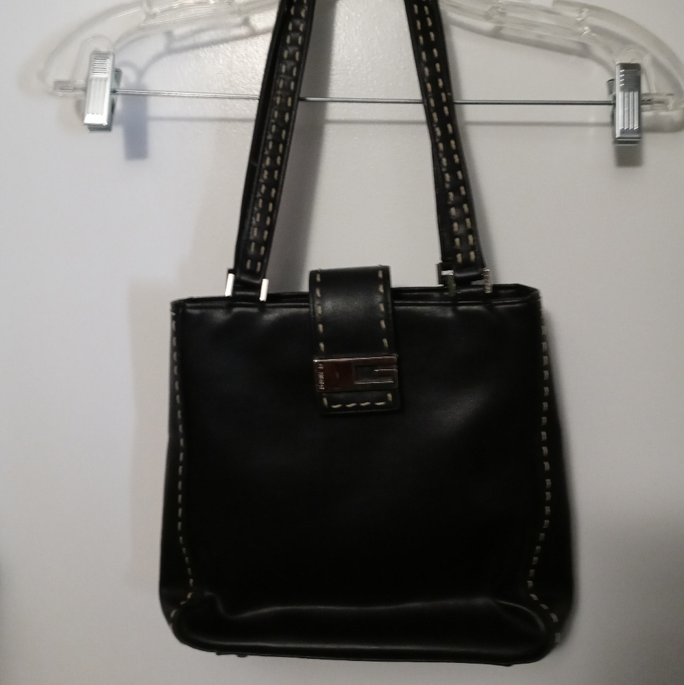 👜GUESS VINTAGE LEATHER POCKET BOOK - Picture 3 of 16